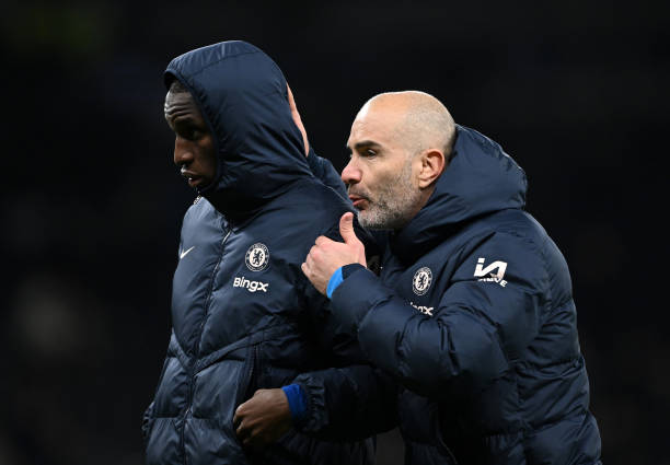 LONDON, ENGLAND - DECEMBER 08: Enzo Maresca, Manager of Chelsea, interacts with Nicolas Jackson of Chelsea after the Premier League match between Tottenham Hotspur FC and Chelsea FC at Tottenham Hotspur Stadium on December 08, 2024 in London, England. (Photo by Shaun Botterill/Getty Images)